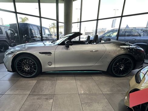 New 2024 Mercedes-Benz SL 63 AMG 4MATIC image 8