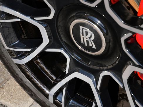 Used 2022 Rolls-Royce Ghost Black Badge image 22