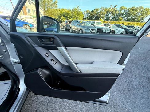 Used 2015 Subaru Forester 2.5i w/ Alloy Wheel Package image 23