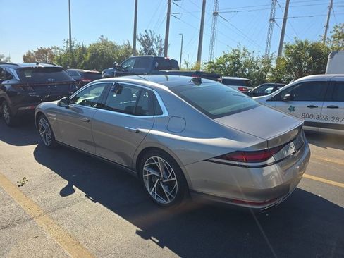 Used 2023 Genesis G90 3.5T image 4