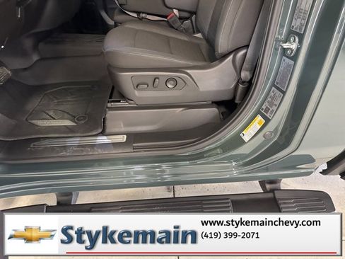 Used 2025 Chevrolet Silverado 2500 LT w/ Convenience Package image 35