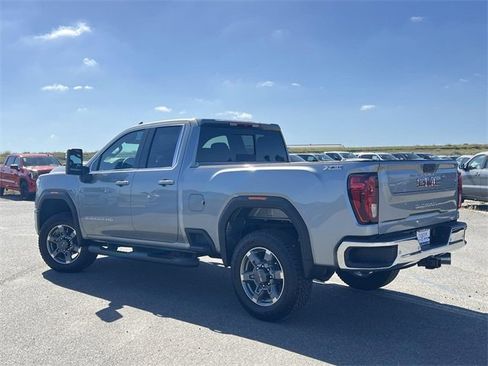 New 2026 GMC Sierra 2500 SLE w/ SLE Value Package; image 5