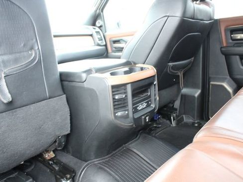 Used 2021 RAM 3500 Limited AWD/4WD image 22