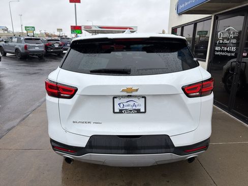 Used 2025 Chevrolet Blazer LT AWD/4WD image 6