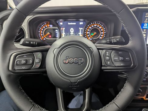 New 2026 Jeep Gladiator Sport image 16