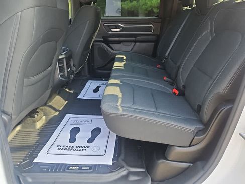 Used 2021 RAM 1500 Big Horn AWD/4WD image 19