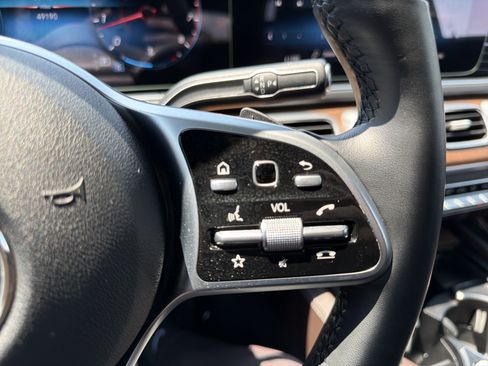 Certified 2022 Mercedes-Benz GLE 350 4MATIC w/ AMG Line Exterior image 20