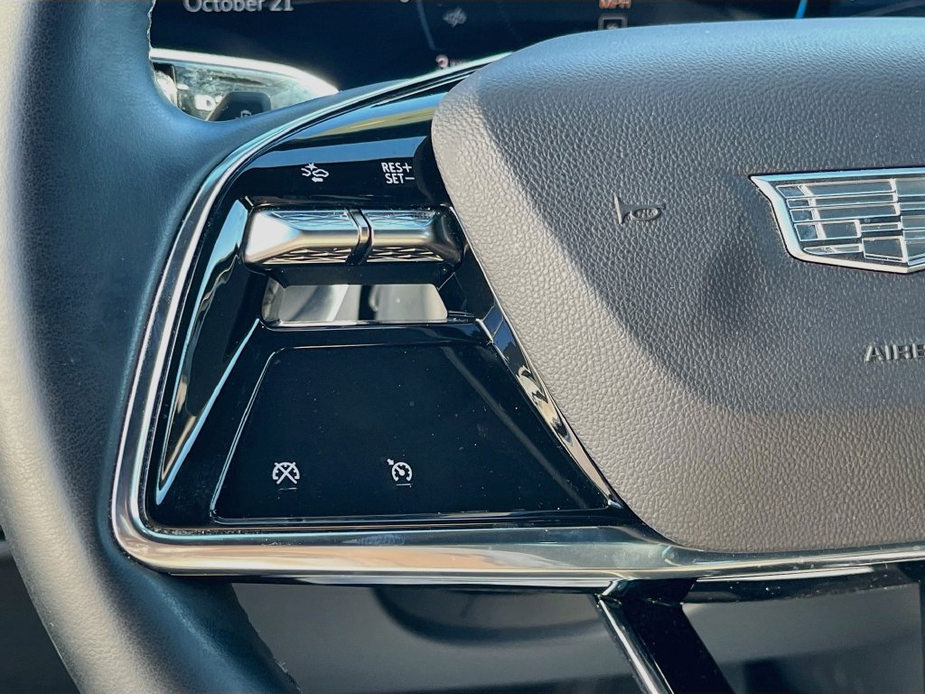 Certified 2024 Cadillac Lyriq Tech AWD/4WD image 18