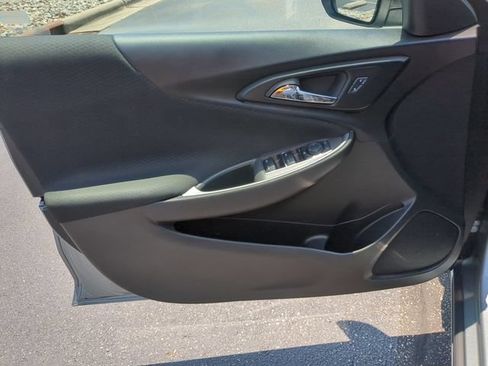 Used 2024 Chevrolet Malibu LT FWD image 12