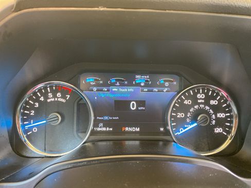 Used 2019 Ford F150 Lariat image 7