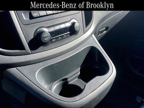 Used 2019 Mercedes-Benz Metris Passenger image 14