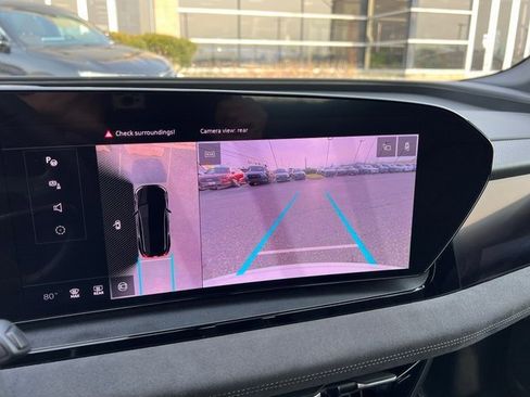 Certified 2025 Audi SQ6 e-tron Prestige w/ Black Optic Package image 30