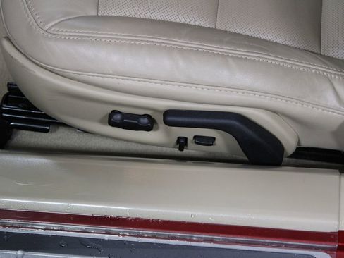 Used 2013 Chevrolet Corvette Coupe w/ 3LT Preferred Equipment Group image 18