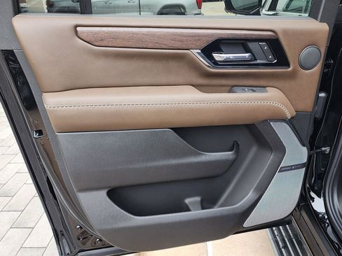 New 2026 GMC Yukon XL Denali Ultimate AWD/4WD image 51