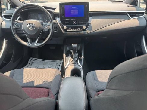 Used 2023 Toyota Corolla SE w/ SE Premium Package FWD image 17