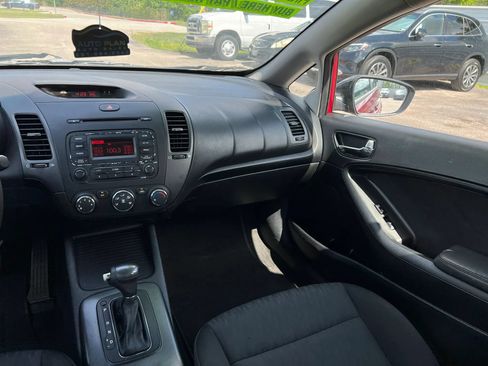 Used 2016 Kia Forte LX FWD image 15