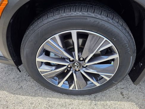 Used 2026 INFINITI QX60 Luxe w/ Cargo Package FWD image 6