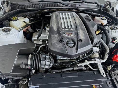 Used 2022 Cadillac CT4 Premium Luxury RWD image 31