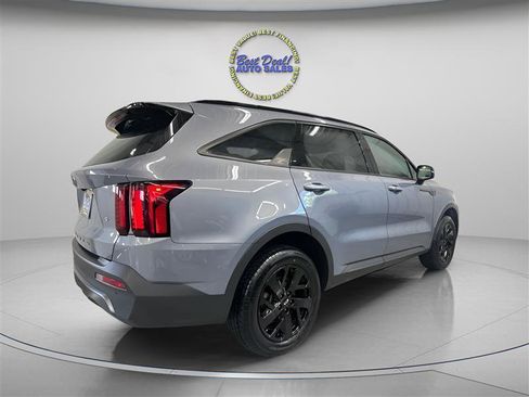 Used 2021 Kia Sorento S w/ Panoramic Sunroof Package AWD/4WD image 4