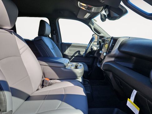 New 2026 RAM 2500 Tradesman image 15