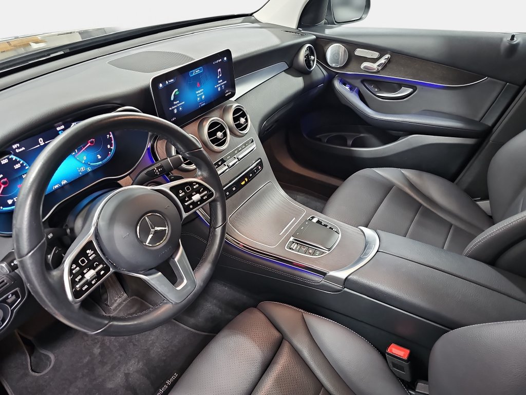 Used 2020 Mercedes-Benz GLC 300 4MATIC image 18