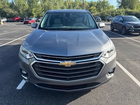 Used 2020 Chevrolet Traverse Premier w/ LPO, Floor Liner Package AWD/4WD image 3