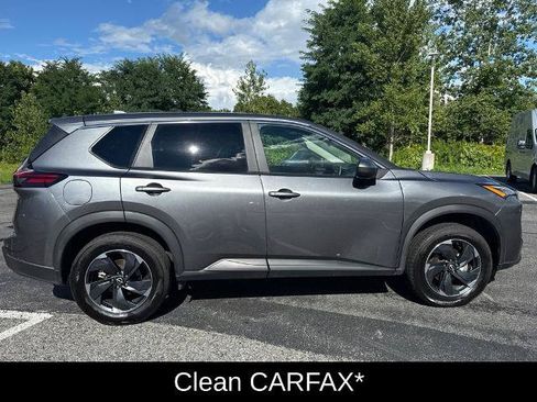 Certified 2026 Nissan Rogue SV AWD/4WD image 11