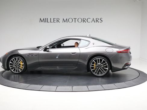 Used 2024 Maserati GranTurismo Modena AWD/4WD image 4