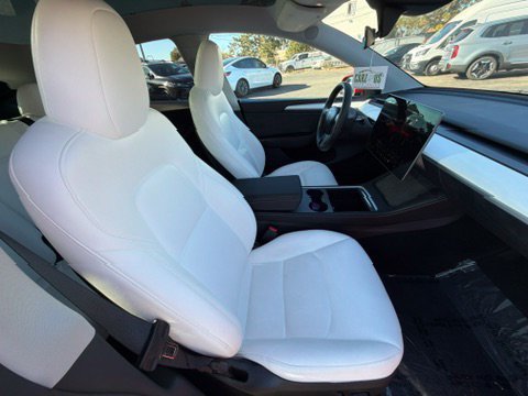 Used 2023 Tesla Model Y AWD image 23