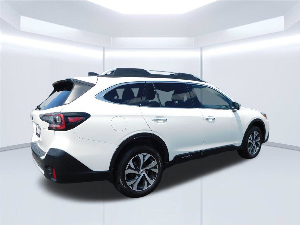Used 2021 Subaru Outback Touring XT AWD/4WD image 3