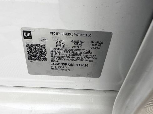 Used 2025 Cadillac CT5 Premium Luxury RWD image 33