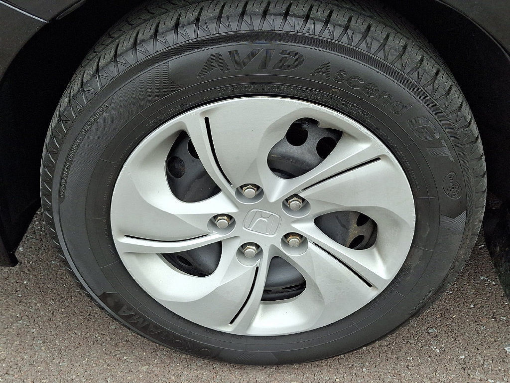 Used 2015 Honda Civic LX image 29