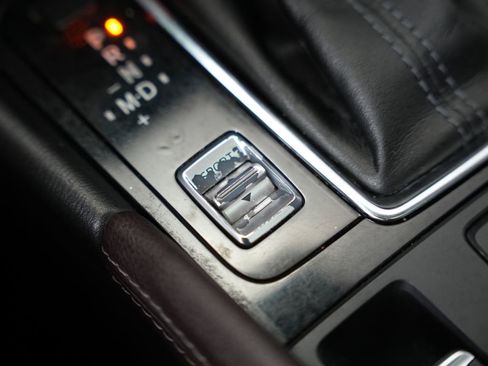 Used 2017 MAZDA MAZDA3 Grand Touring image 24