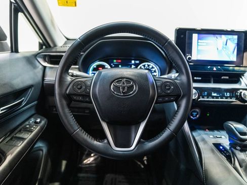 Certified 2024 Toyota Venza LE AWD/4WD image 16