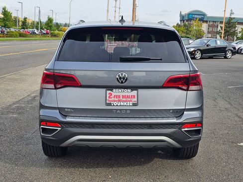 Used 2024 Volkswagen Taos SEL AWD/4WD image 6