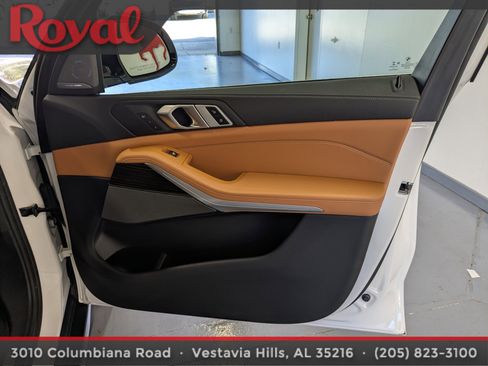 Used 2021 BMW X5 xDrive40i w/ Premium Package 2 image 7