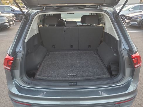 Used 2020 Volkswagen Tiguan S AWD/4WD image 29