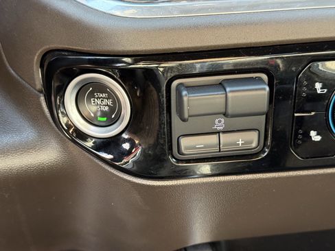 Used 2024 Chevrolet Silverado 1500 LT Trail Boss w/ LT Trail Boss Premium Package image 23