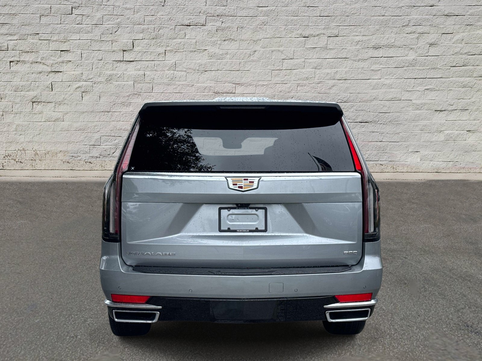 Used 2024 Cadillac Escalade ESV Premium Luxury Platinum AWD/4WD image 4