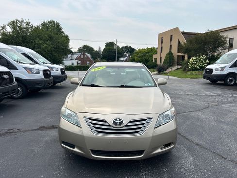 Used 2008 Toyota Camry Hybrid FWD image 2