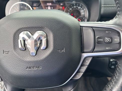 Used 2020 RAM 1500 Laramie AWD/4WD image 38