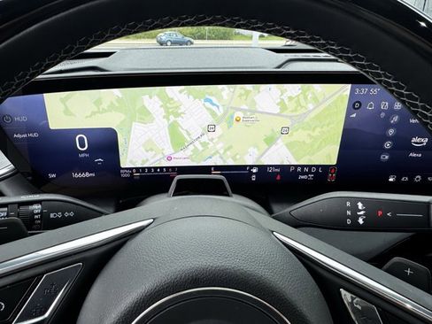 Used 2025 Buick Enclave Avenir w/ Super Cruise Package image 18