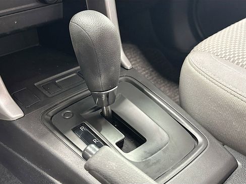 Used 2015 Subaru Forester 2.5i w/ Alloy Wheel Package image 16