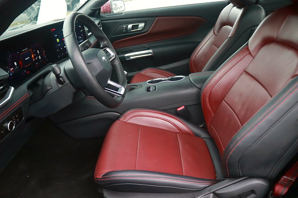 Used 2025 Ford Mustang GT Premium RWD image 14