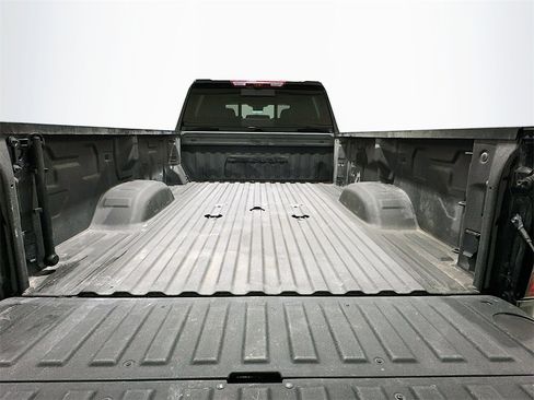 Used 2024 GMC Sierra 3500 Denali Ultimate image 28