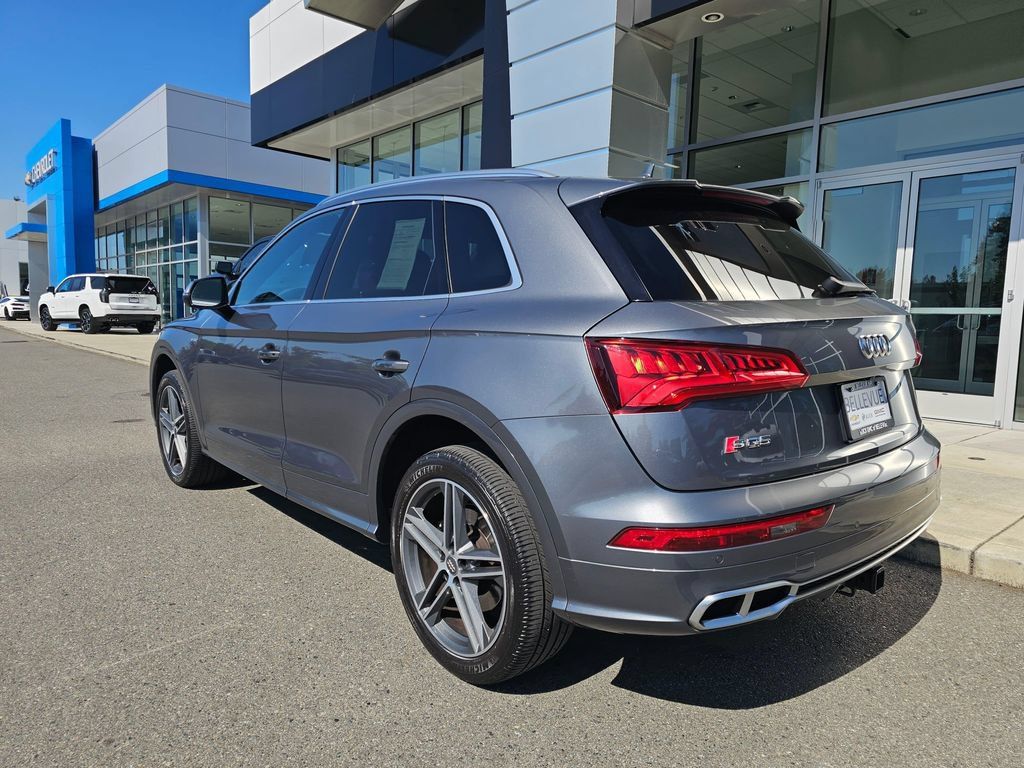 Used 2018 Audi SQ5 Premium Plus w/ Navigation Package AWD/4WD image 5