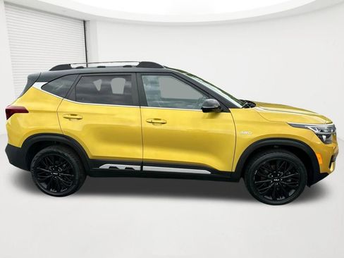 Used 2022 Kia Seltos Nightfall Edition AWD/4WD image 4