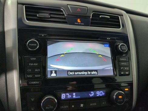 Used 2015 Nissan Altima 2.5 SV w/ Convenience Package image 8