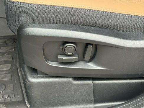 New 2026 Land Rover Defender 110 X image 12