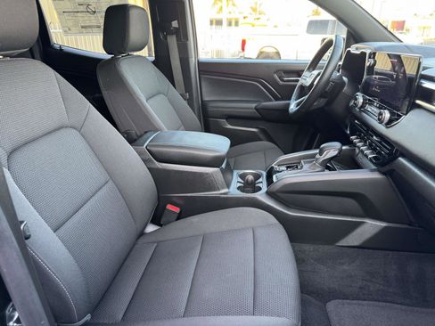 Used 2025 GMC Canyon Elevation w/ Convenience Package image 29